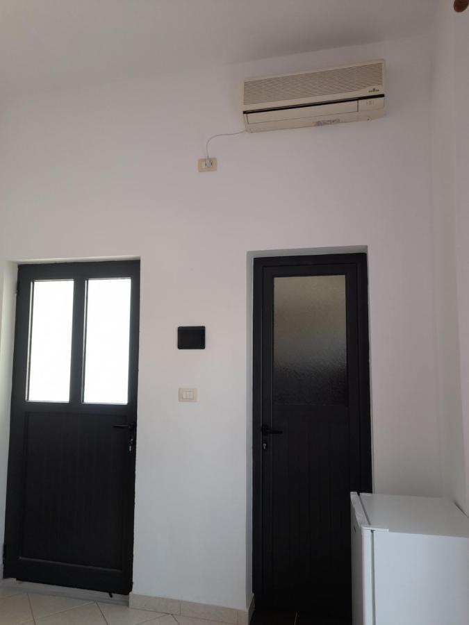 Vila F&M Ksamil Bagian luar foto