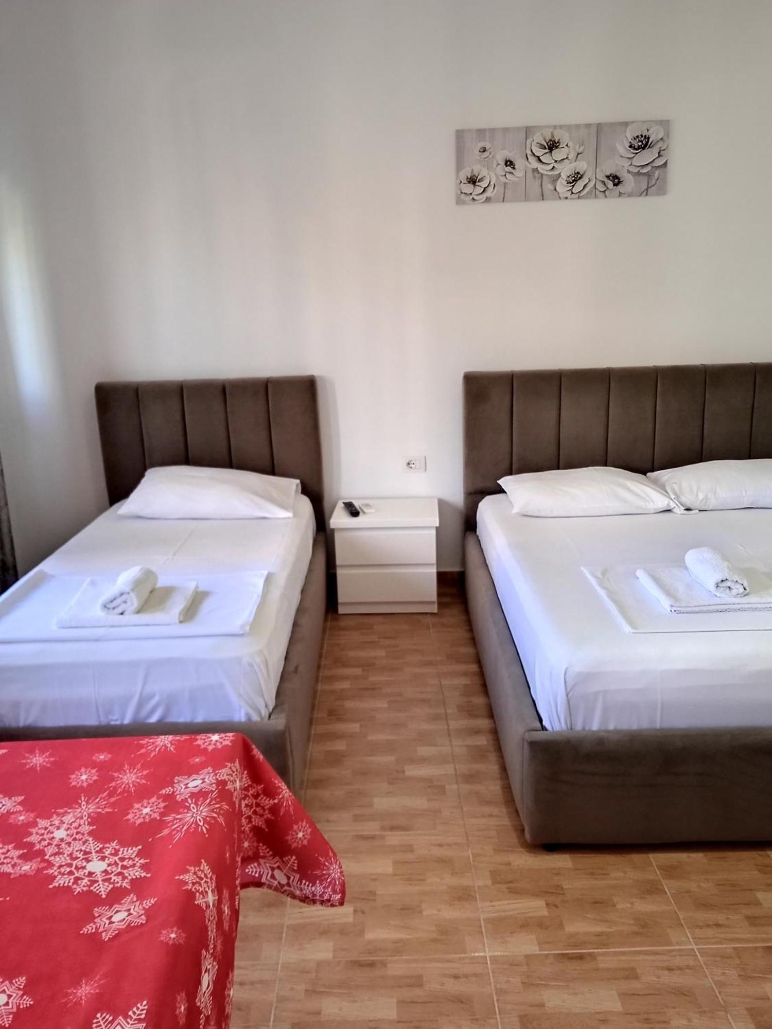 Vila F&M Ksamil Bagian luar foto