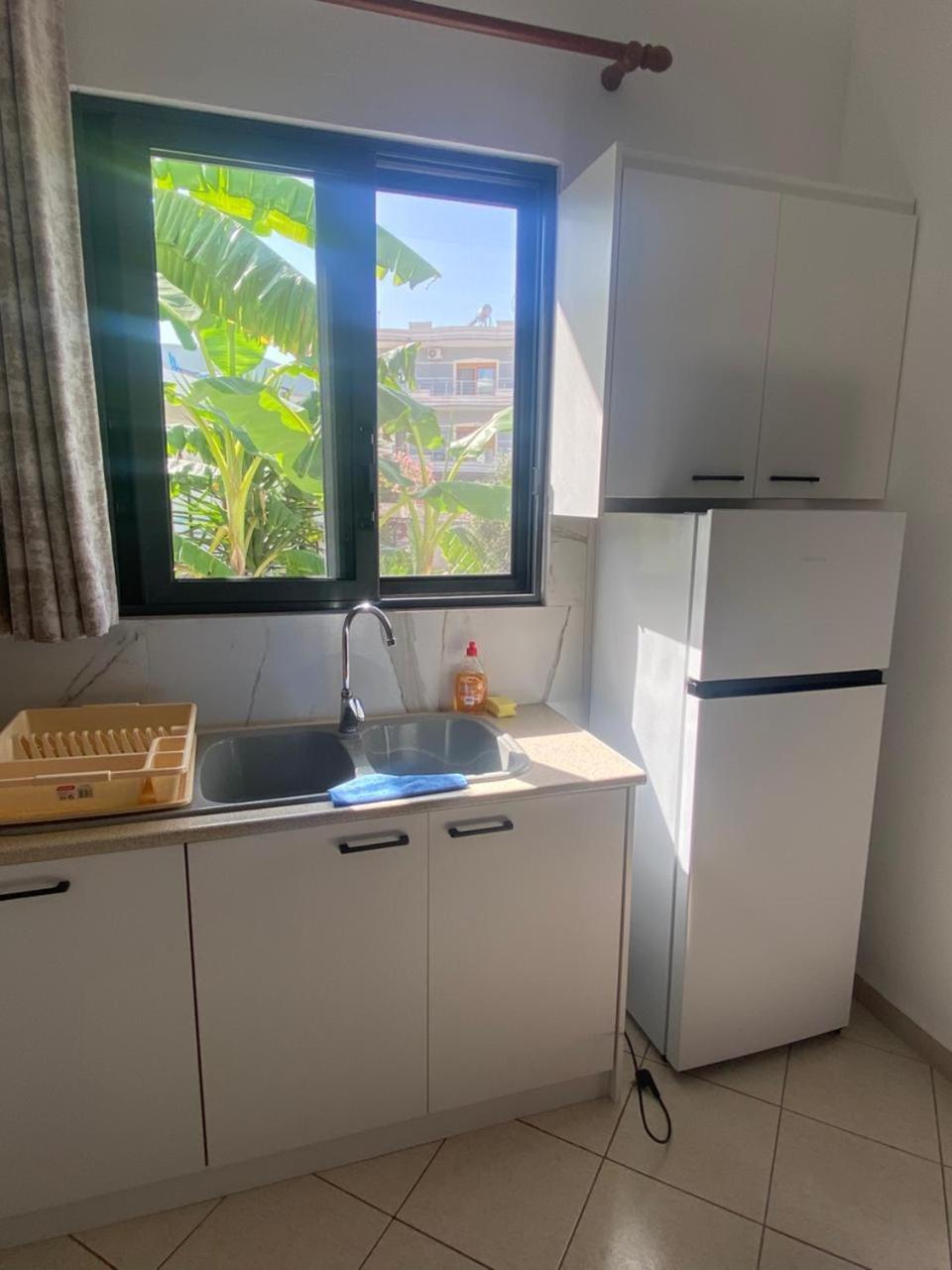 Vila F&M Ksamil Bagian luar foto